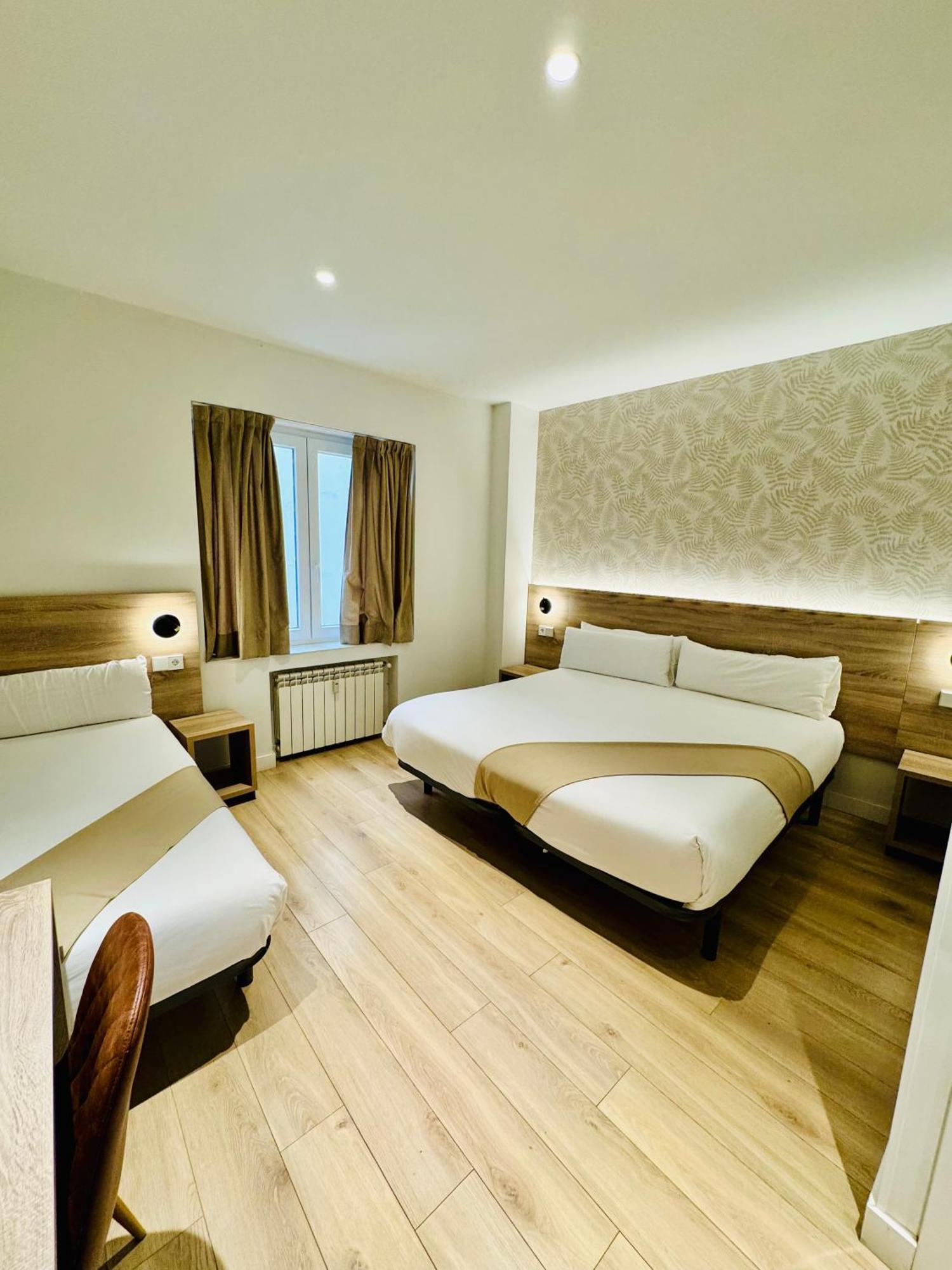 Apartamentos Apolo มาดริด ภายนอก รูปภาพ