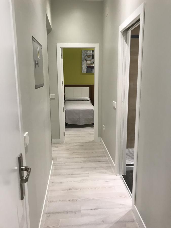 Apartamentos Apolo มาดริด ภายนอก รูปภาพ