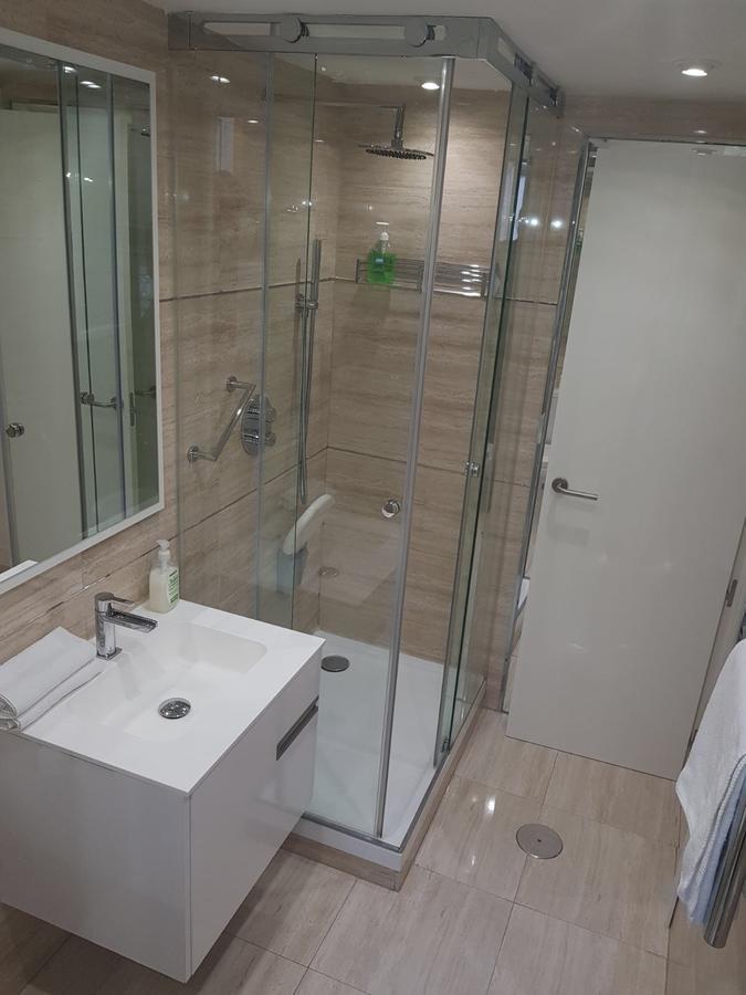 Apartamentos Apolo มาดริด ภายนอก รูปภาพ